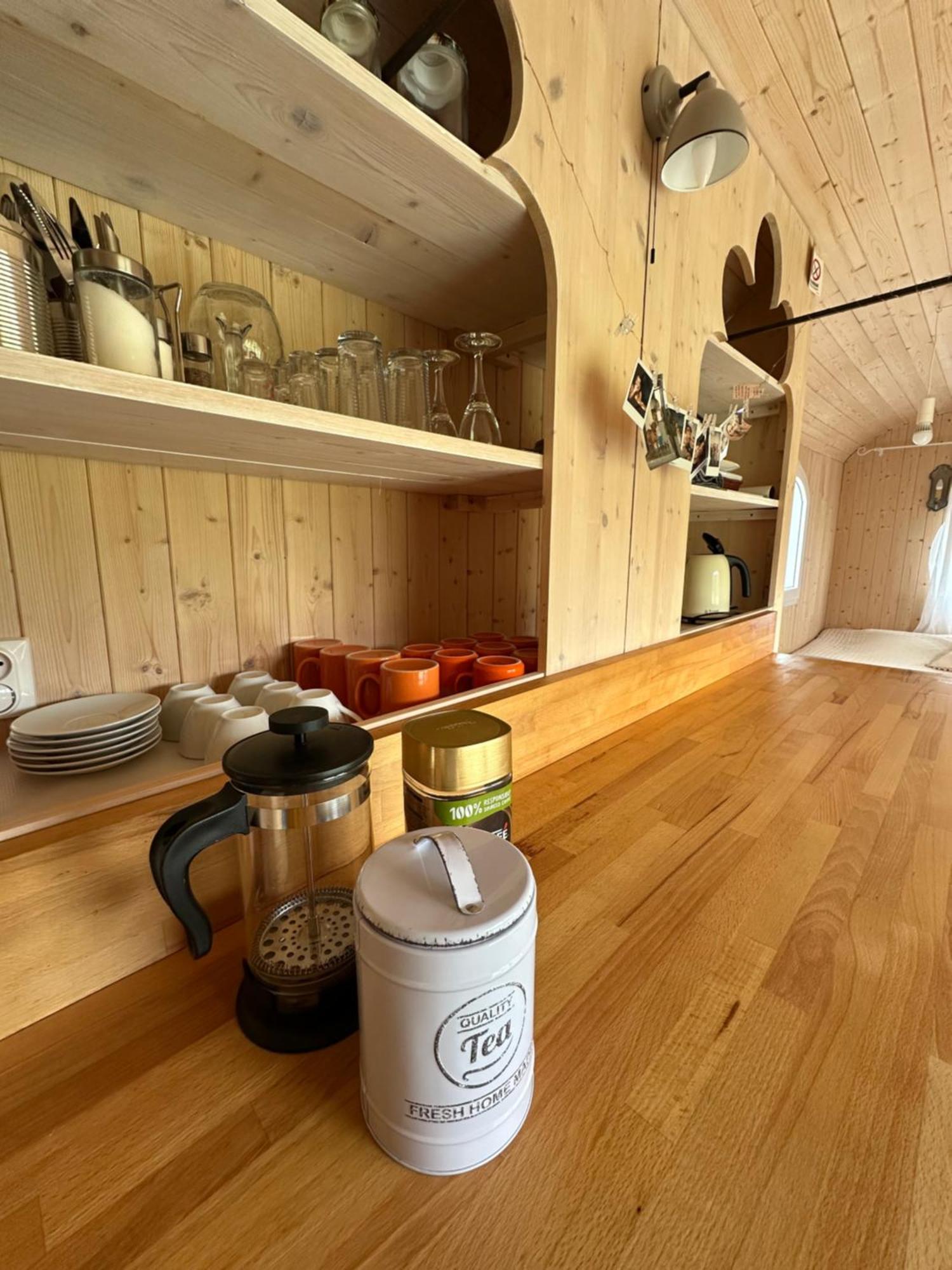 Stribrna Skalice Glamping - Stylova Maringotka V Srdci Ladova Kraje, Pobliz Hlavniho Mesta Prahy מראה חיצוני תמונה